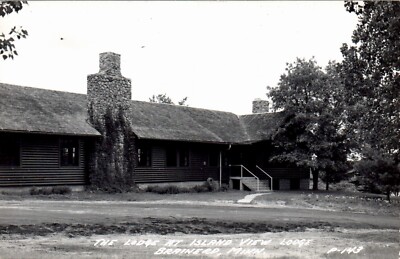 BRAINERD, MINN.  RPPC POSTCARD The Lodge at Island View Lodge