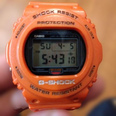 CASIO G-SHOCK DW-5700BE Limited Edition aus Japan