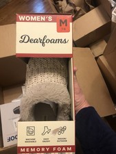 Women  s Slippers M 7-8 Memory Foam Slippers Quilted Pattern and Faux Fur New