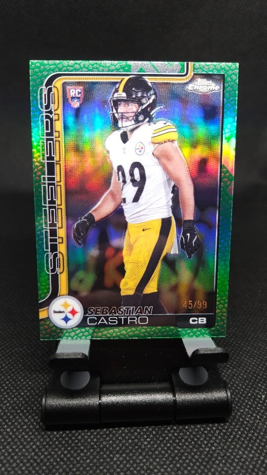 2025 Topps Chrome #370 Sebastian Castro Green Refractor #/99