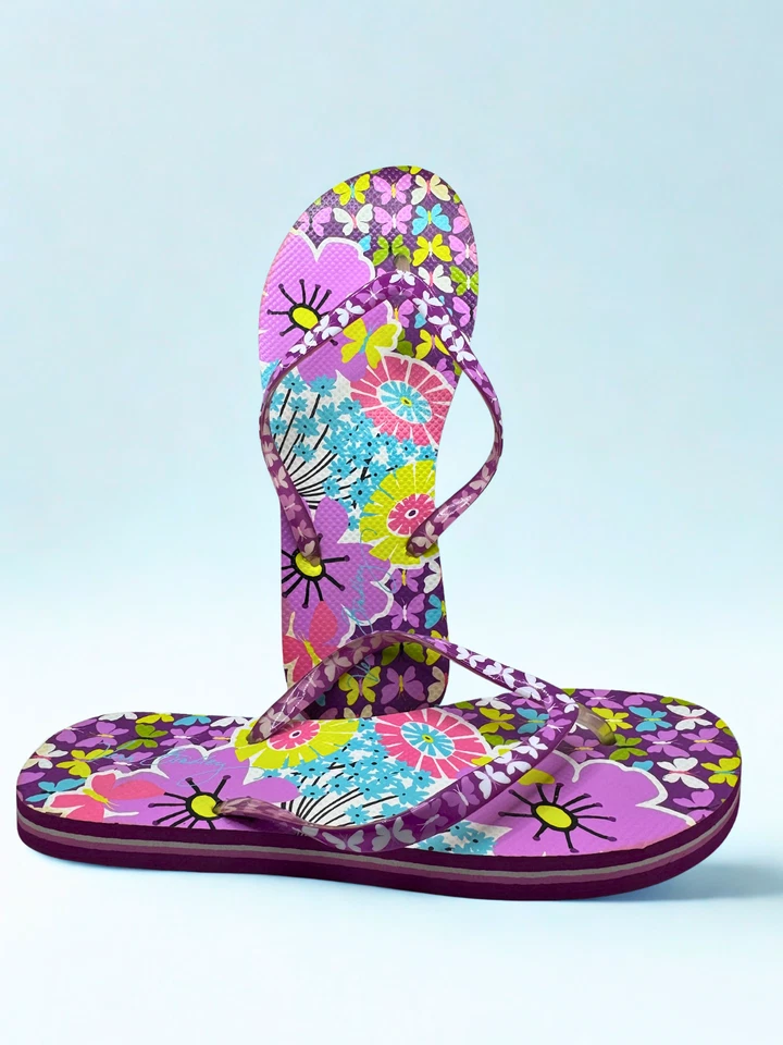 Vera Bradley Flip Flops Thong  Sandal Wo's L 9-10 Flutterby Floral & Butterflies - Image 2 of 4