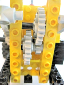 Lego Technic 8040 Universal Building Set - 100% Complete w/Manuals - No Box