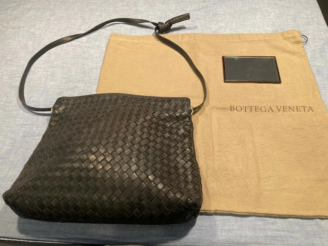 Bottega Veneta Intrecciato Leather Shoulder Bag Second Hand / Selling