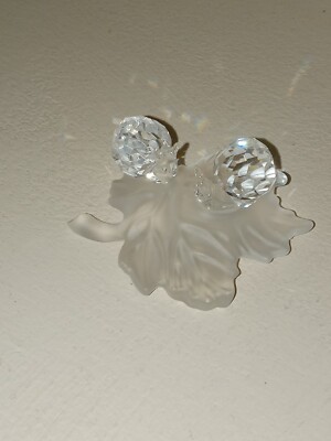 NEW NO BOX Swarovski Crystal Two Baby Snails on Frosted Vine Leaf Figurine 1.75''