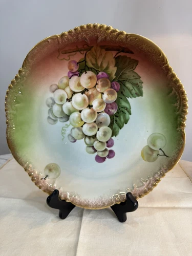 Vtg Wurttemberg Bauer & Pfeiffer 9 3/4" Cabinet Plate Grapes Gold Gilt Trim
