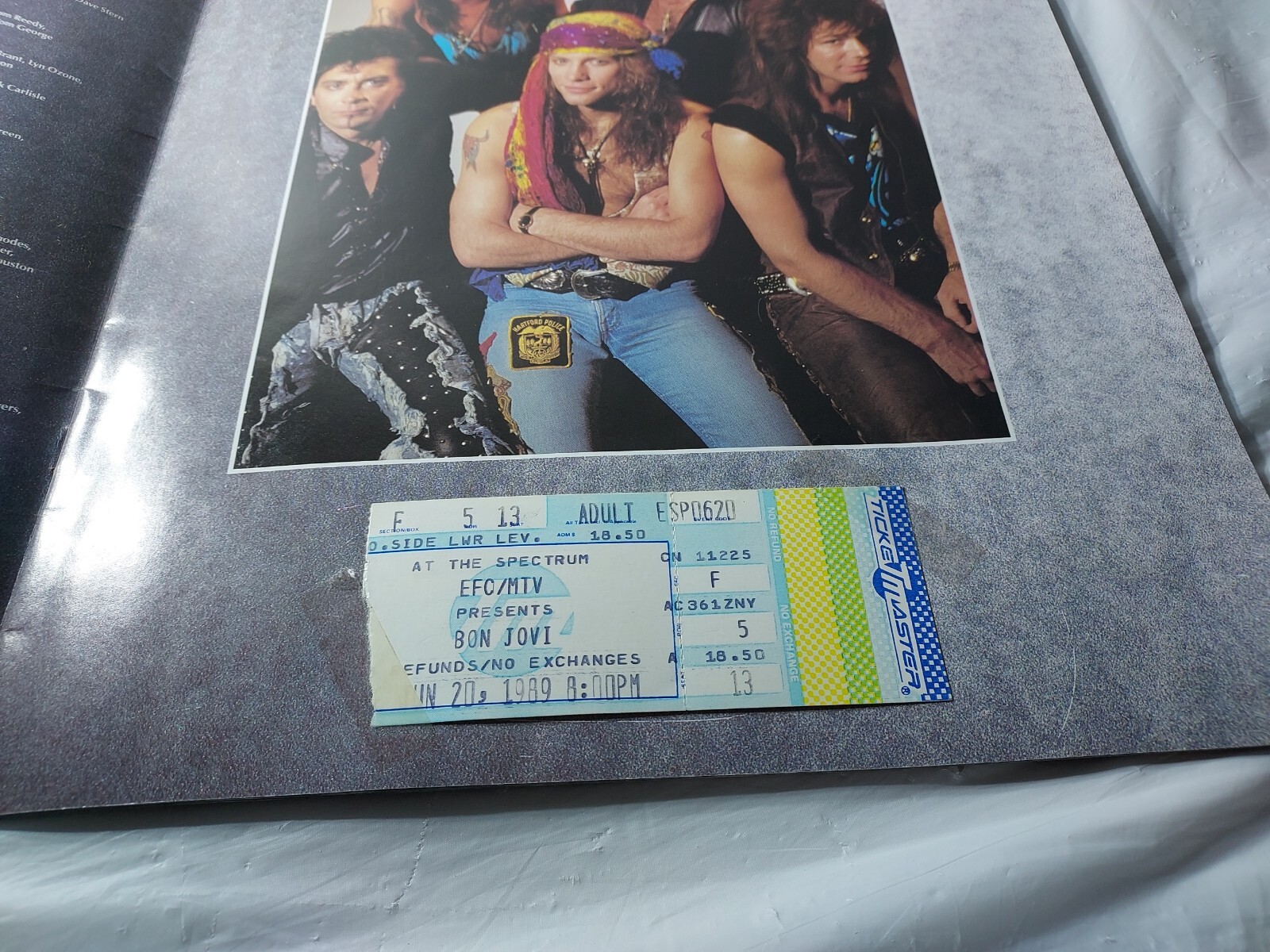 FILA BON JOVI 1989 JERSEY SYNDICATE Tour Book con biglietto stub 6 20 apertura Skid Row