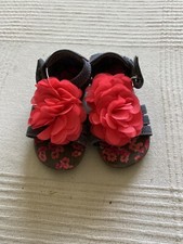 The Childrens Place Blue And Orange Sandals baby girl Size toddler 4