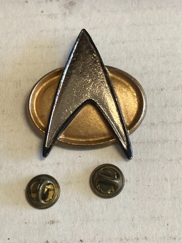 VTG 1988 Paramount Pics Star Trek The Next Generation Communicator Lapel Pin