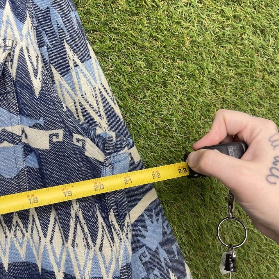 Polo Ralph Lauren Aztec Shirt Mens Medium Southwestern Aztec Beacon LS Button Up - Image 4 of 4