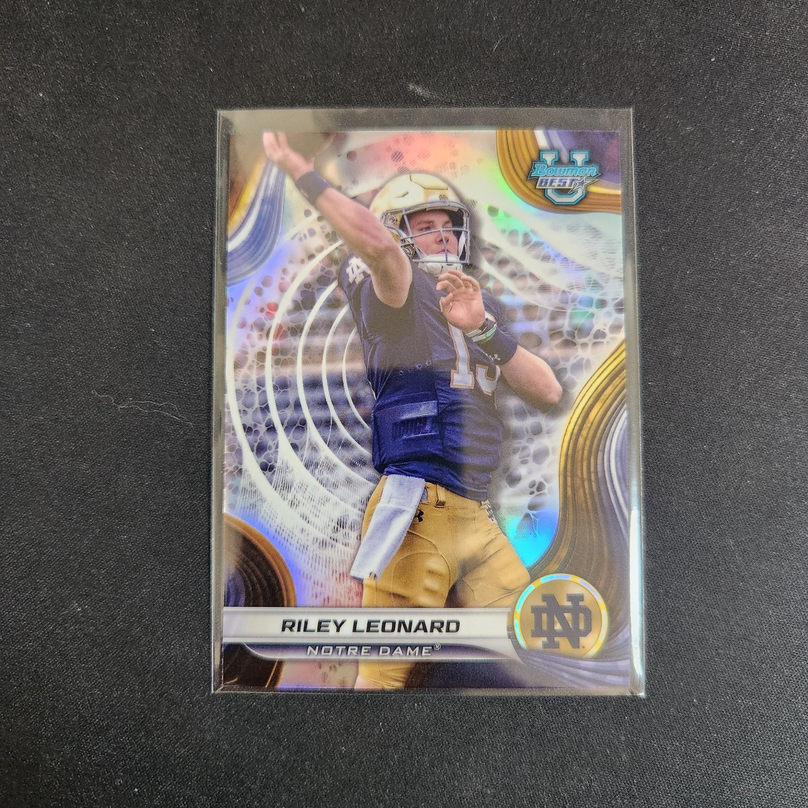 2024 Bowman Best University #29 Riley Leonard Refractor    L48