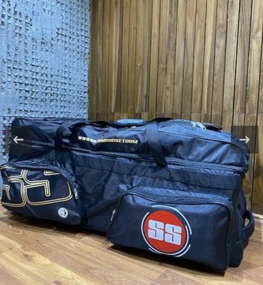 SS PLAYERS HEAVY DUTY LARGE WHEELIE CRICKET KIT BAG