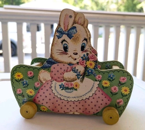 RARE VINTAGE 1960's FISHER PRICE EASTER BUNNY RABBIT ROLLING BASKET CART #310 US