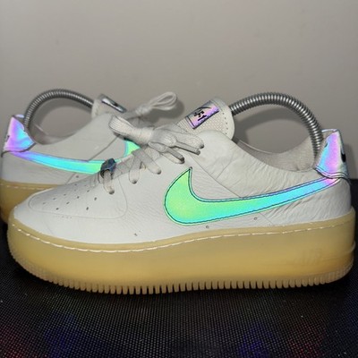 Nike Sneaker Air Force 1 Women Size 8.5 Spruce Aura Shoes IRIDESCENT AR5409-300