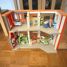 Playmobil 6657 Kinderklinik/Krankenhaus mit Zubeh&ouml;r und Figuren