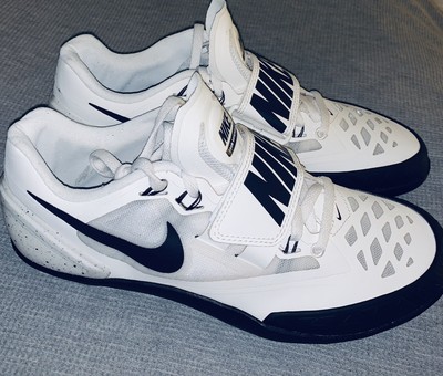 discus shoes nike