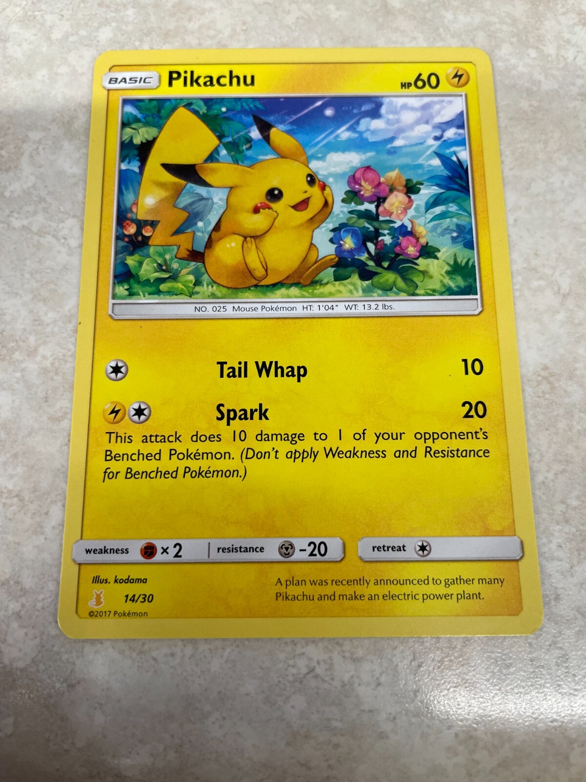 Pikachu 14/30 Sun & Moon 2017 Trainer Kit - Pokemon Card - NM