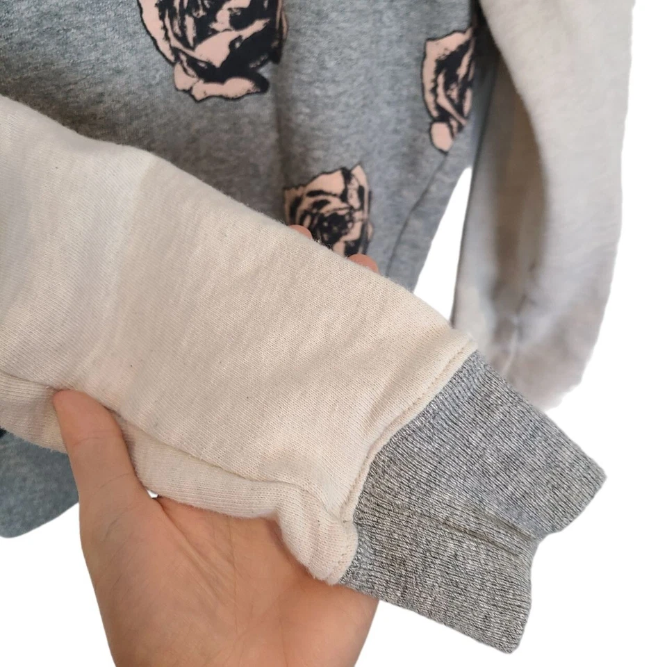 Moletom J Crew gola redonda manga longa floral top pop art cinza feminino P - Imagem 4 de 4