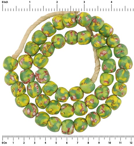 Collier Choker Africain Perles De Verre Vert Olive - Ghana, Peuple Krobo, Occasion Très Bon état