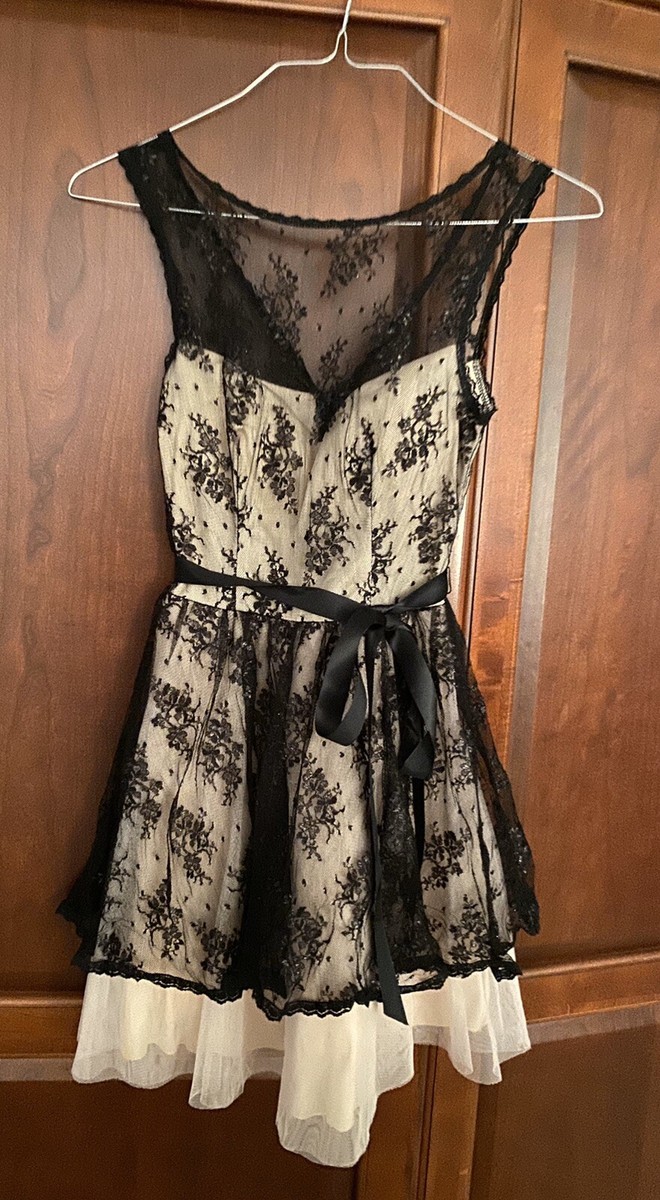 B. Darlin Dress - Black Lace Overlay with Pink Tulle Lining Junior size 1/2  | eBay