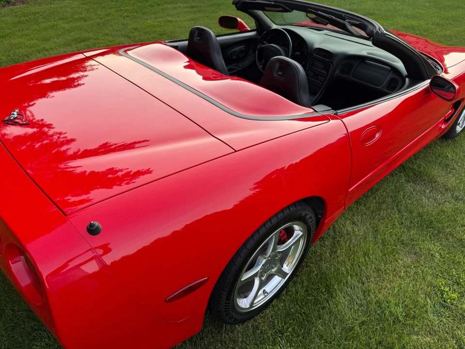 Chevrolet Corvette 2001  Foto 4 de 4