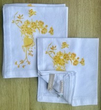 Daylesford Beehive Yellow Napkin, Sold As Set Of Four. 50% off retail price. 
