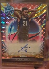 Topps Chrome Gold Certified Rookie Autograph Yves Missi Pelicans /50 2024-25
