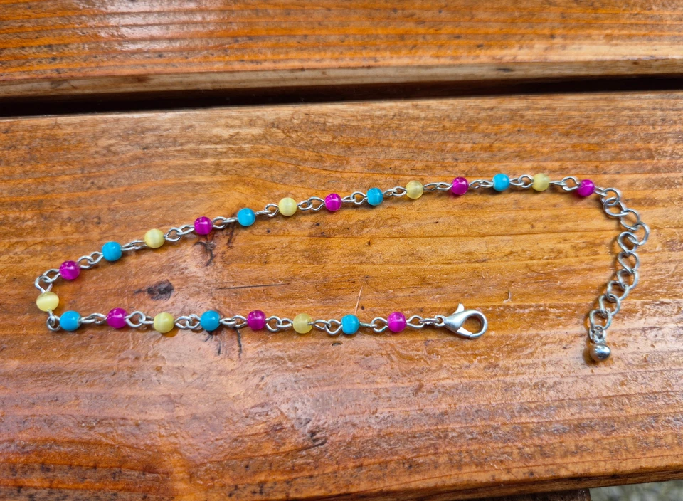 Modeschmuck Fußkettchen bunte Perlen Gelb, Cyan und Magenta etwa 23 bis 27 cm