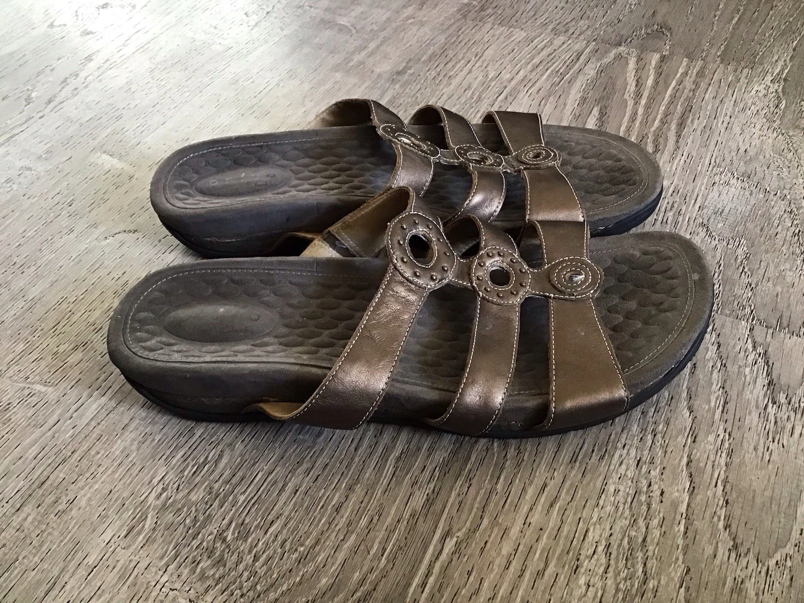 Sandali da donna Clarks Privo bronzo con cinturino taglia 10 M 77163 cinturini