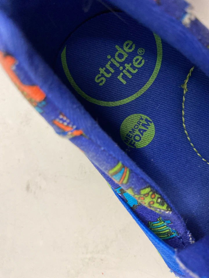 Stride Rite Niños SR Caminante Azul Zapatos para Caminar 8M YZTM Niño Pequeño Diseño de Peces Foto 3 de 4