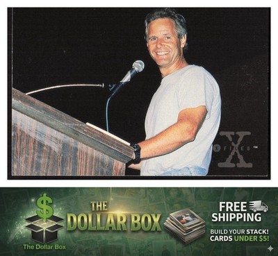 1996 Topps The X-Files Season Two #36 Conventions and Fandom
