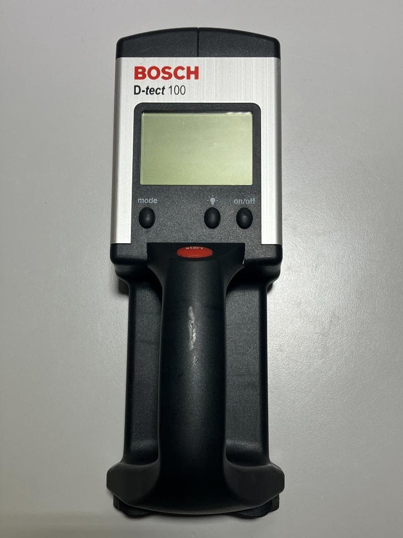 BOSCH D-tect 100 Wall Scanner Power On Confirmed