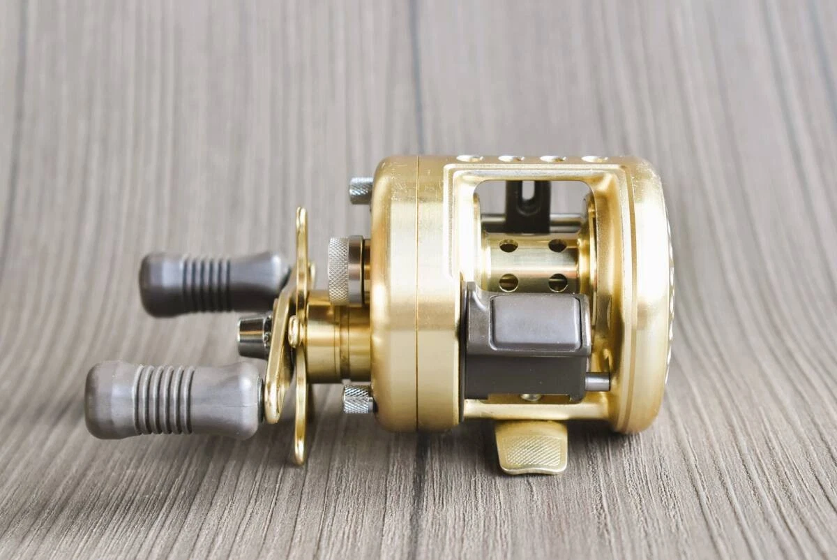 Shimano Calcutta 101 for sale | eBay