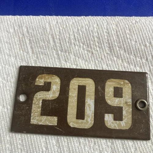 Vintage Enamel Porcelain Class Room 486 Door Number  209