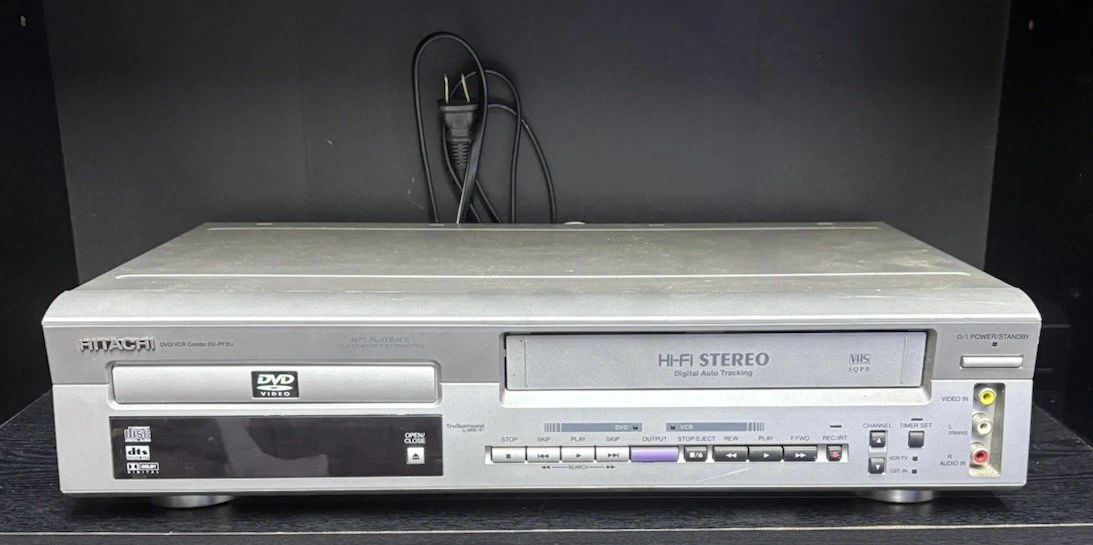 Hitachi DV-PF2U DVD Player VCR Combo VHS DVD Combo Player Tested Working