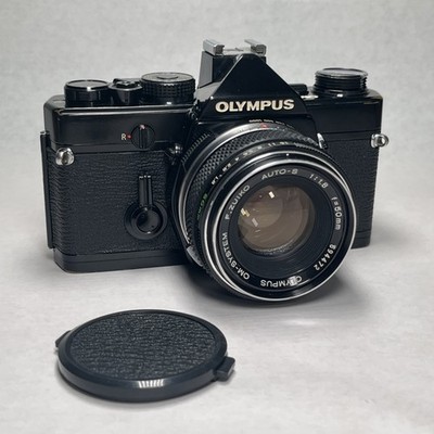 Olympus OM-1 Black w/ Zuiko 50mm F/1.8 Lens (TESTED)