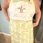 Fleur-de-lis Traditional Bib Apron, Green & White Fabric, One Size, Adjustable — photo 2