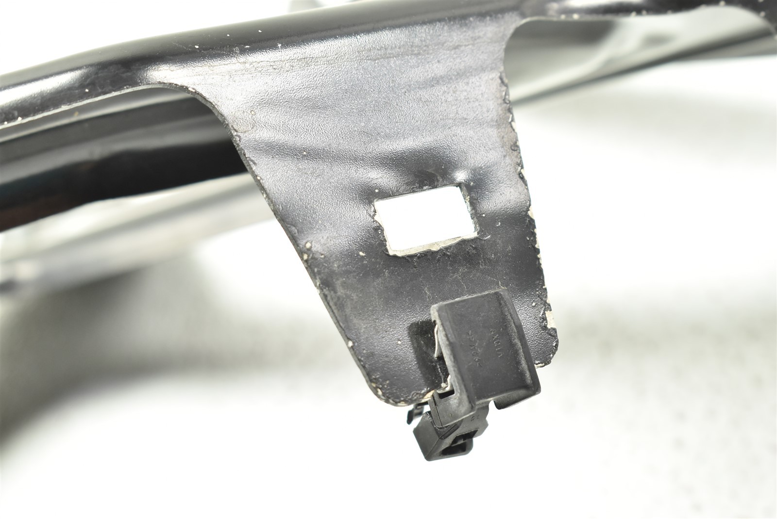 McLaren 570s Rear Quarter Inner Bracket 13A4882CP 