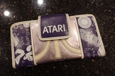 Vintage ATARI 2600 Handheld Electronic Tabletop Video game Console WALLET A4