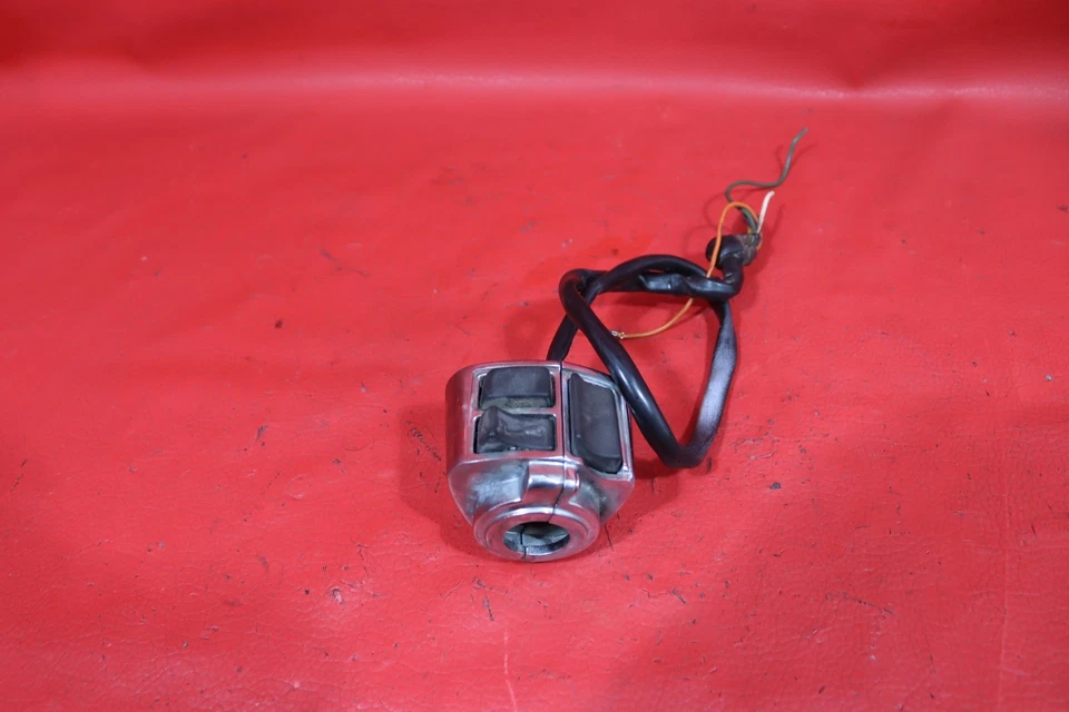 1987 HARLEY-DAVIDSON SPORTSTER 1100 XLH1100 LEFT HANDLEBAR BAR TURN HI/LO SWITCH - Image 2 of 4