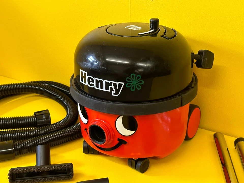 NUMATIC HENRY HOOVER RED VACUUM CLEANER ✔ 1200W DUAL SPEED! ✔ WARRANTY! ✔ - Image 4 of 4