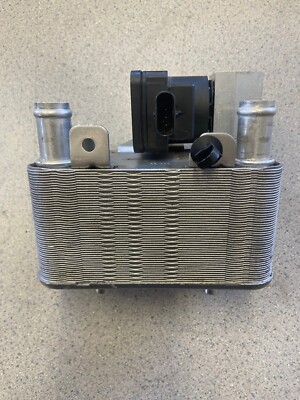 2023-2025 BMW i7/i5 G70/G60 OIL COOLER (CHILLER) OEM 64505A629F5