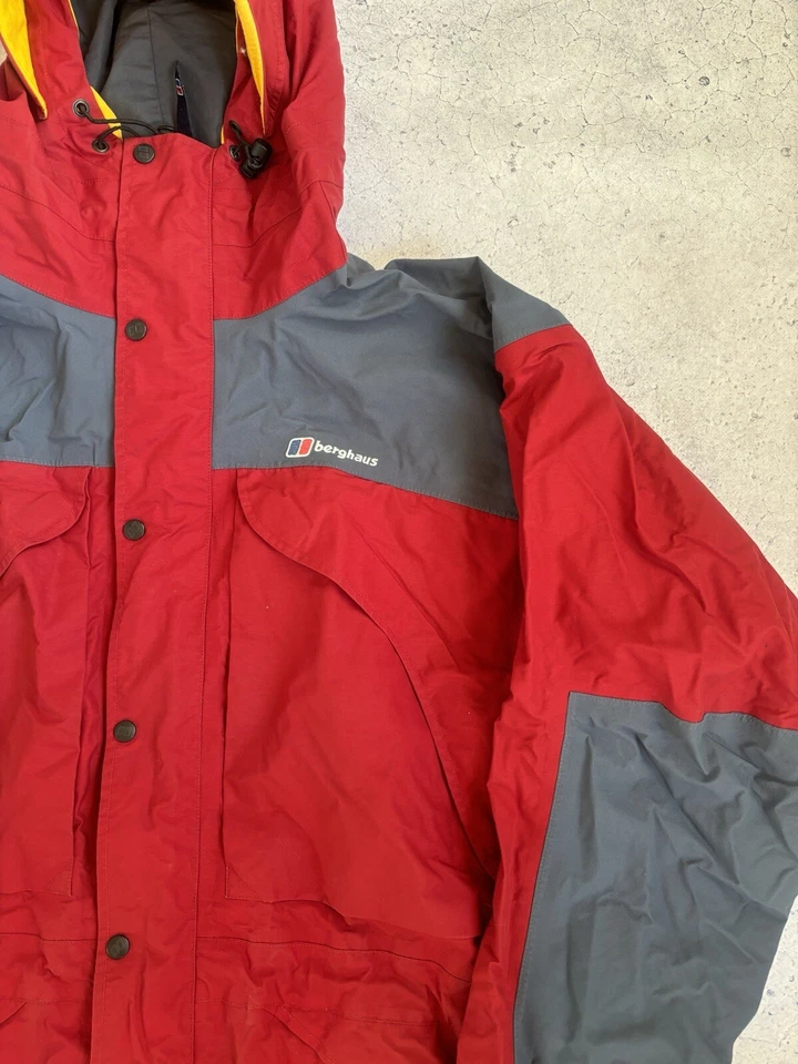 Chaqueta Berghaus Vintage Mera Peak Gore-Tex Shell Talla XL Roja Foto 3 de 4