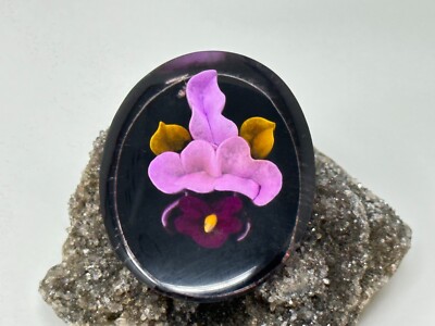 GORGEOUS 1-5/8'' Vintage Black Clear & Purple LUCITE Flower Leaf Brooch Pin