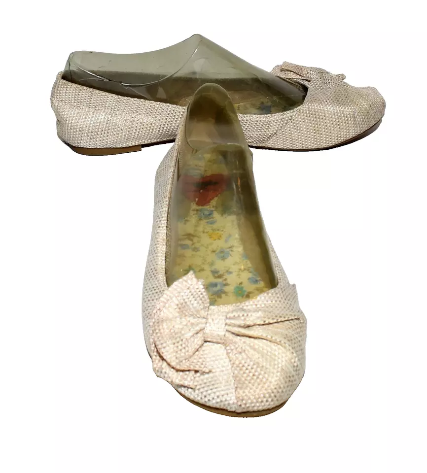 Rocket Dog Cream Woven Fabric with Toe Bows Cushioned Ballet Flats Women 7.5M - Image 2 of 4