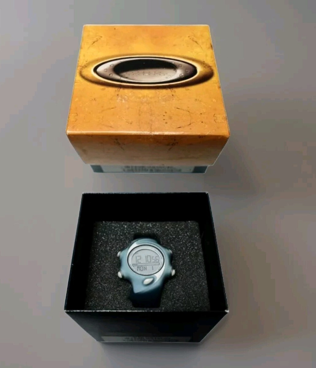 NEW! Oakley Y2K Vintage D2 D3 Sport Wrist Watch Digital Chrystal