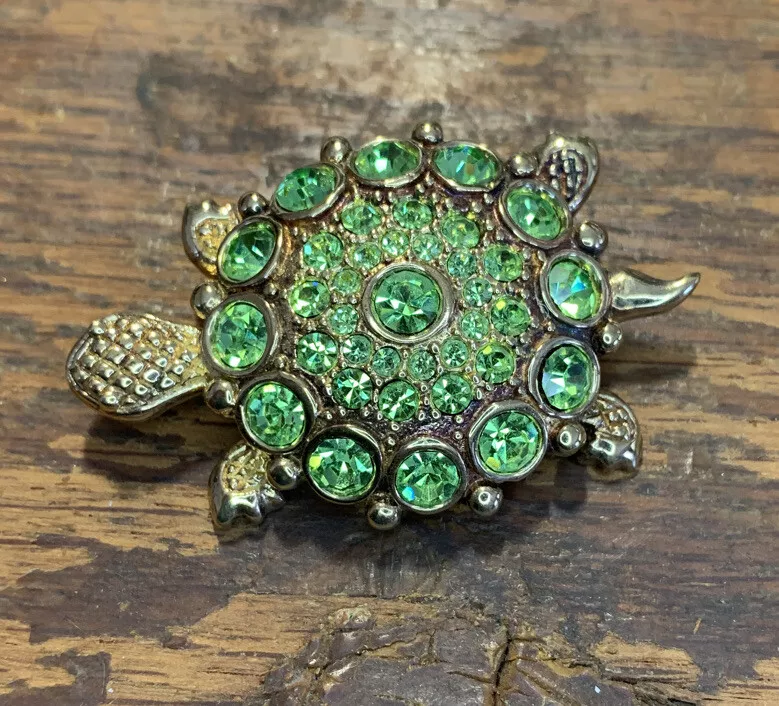 Peridot turtle store