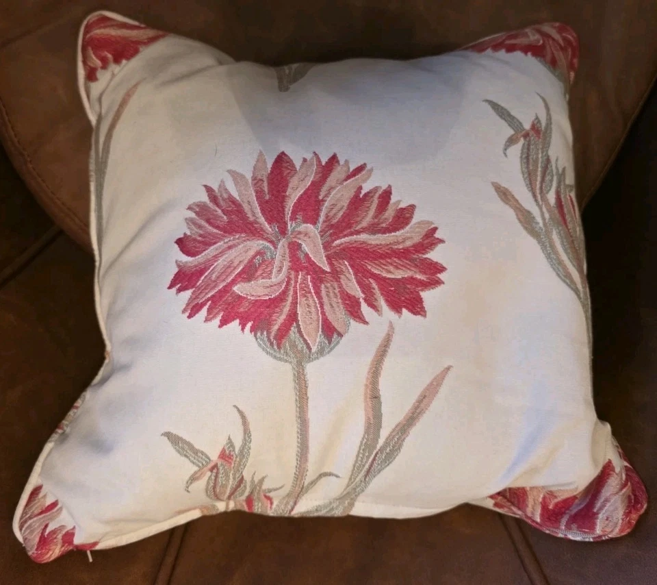 Cojín John Lewis 15"x 15" Relleno de Plumas Crema Floral Cremallera Foto 3 de 4