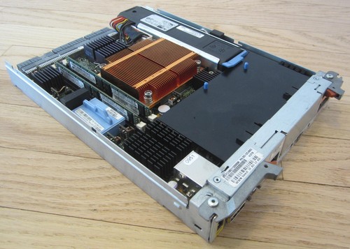 EMC Storage Controller Module 110-123-000D R:D19 D23 FCN 046-004-136_A03 T78303 - Picture 5 of 9