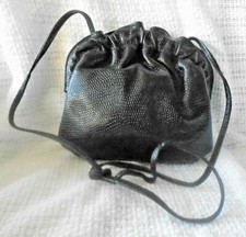 VTG Genuine Black Snakeskin Crossbody Handbag. Hinge opening. WOW