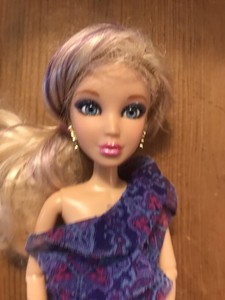 spin master dolls 2009